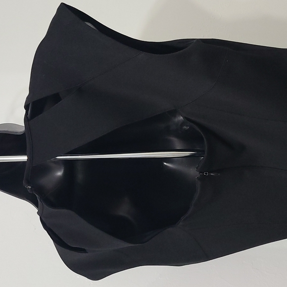 SZ 10 Cache Black Sleeveless Cut-Out Tailored Stretchy Dress - Picture 11 of 16